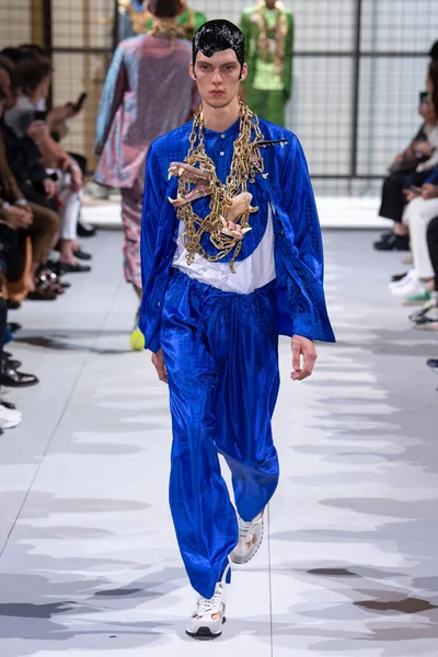 Look 36